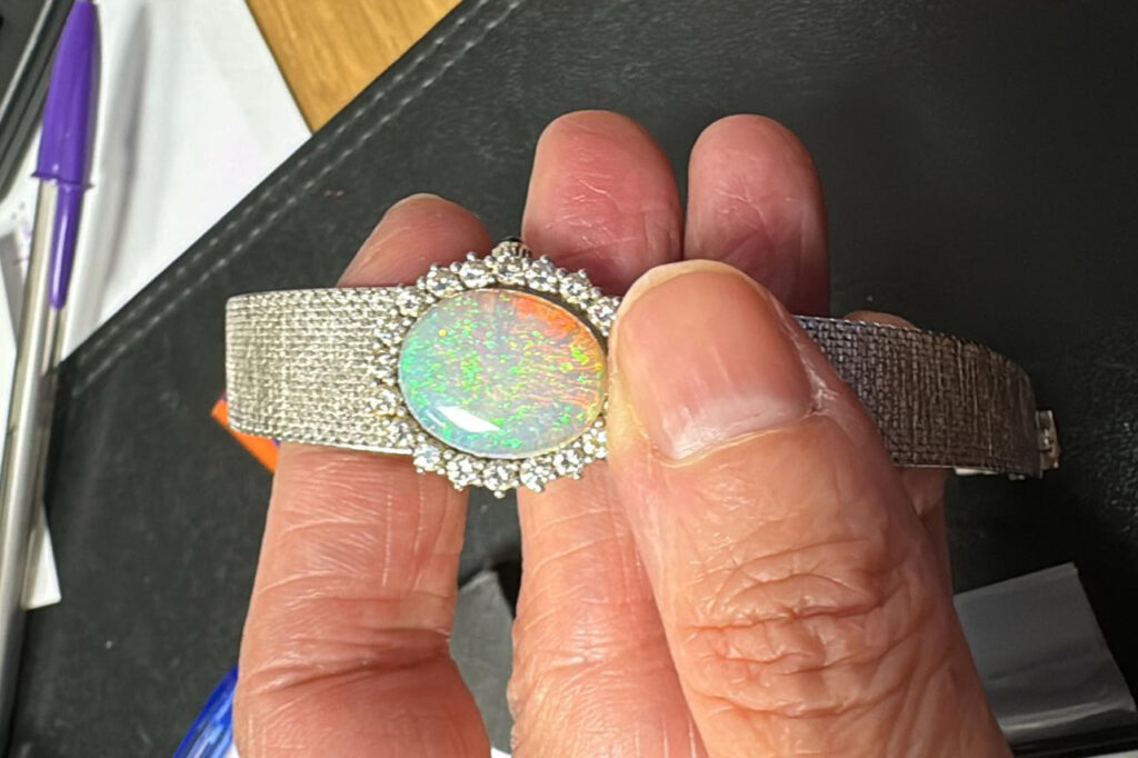 transformar reloj en pulsera: pruebas de diseño